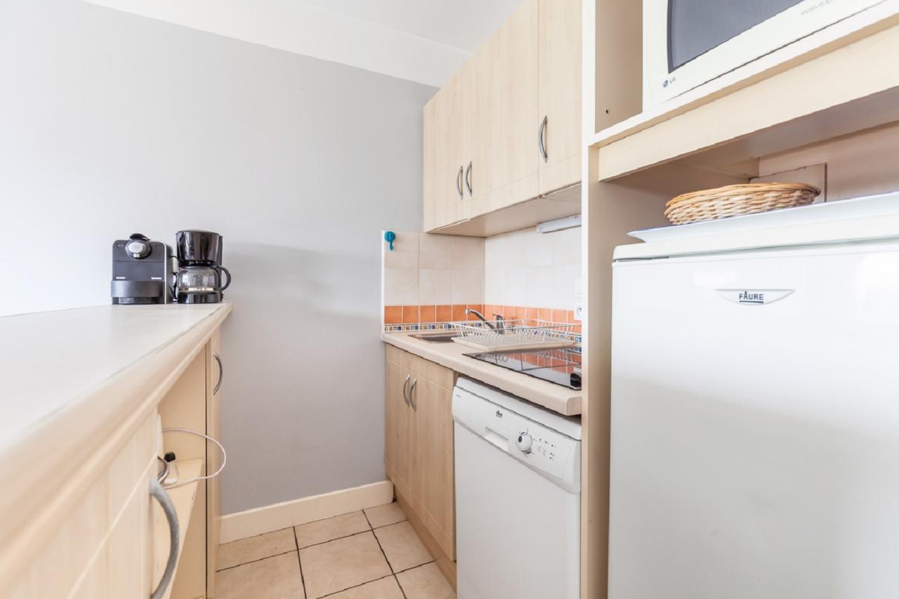 Residence Heliotel Marine - Maeva Home Saint-Laurent-du-Var Oda fotoğraf