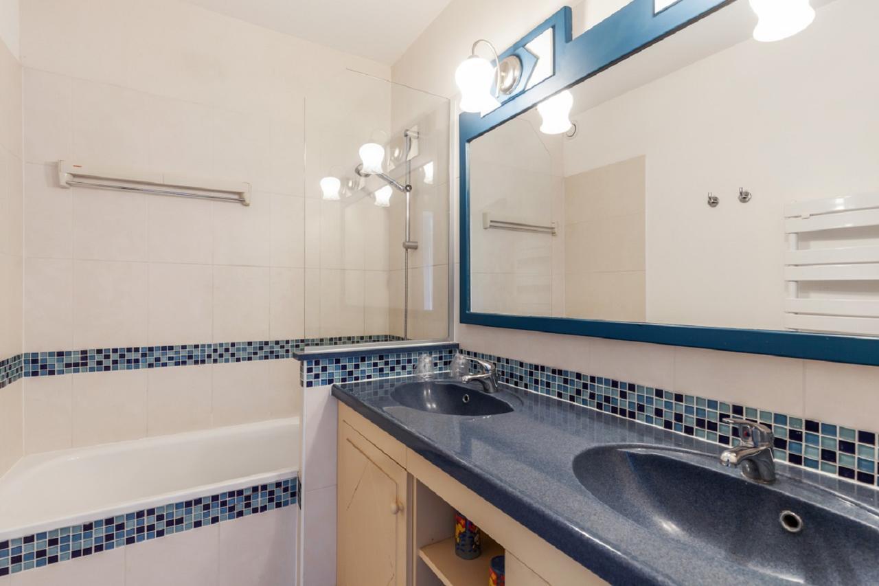 Residence Heliotel Marine - Maeva Home Saint-Laurent-du-Var Dış mekan fotoğraf